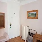 Hotel De 2*