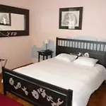 Hotel De 2*