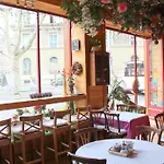 Hotel De