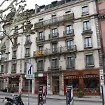 De Hotel 2*